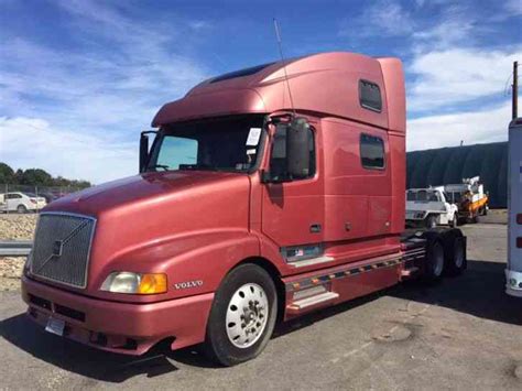 Used - 1998 Volvo VNL Diesel Engine Sleeper Cab Semi Truck for Sale in Georgia 44,000 Item No GA-ST-297R2 Location Georgia SAVE SEND DETAILS ADD TO DREAM LIST Check out this hardworking 1998 Volvo VNL sleeper cab semi truck that has 375HP for easy hauling. . 1998 volvo semi truck for sale